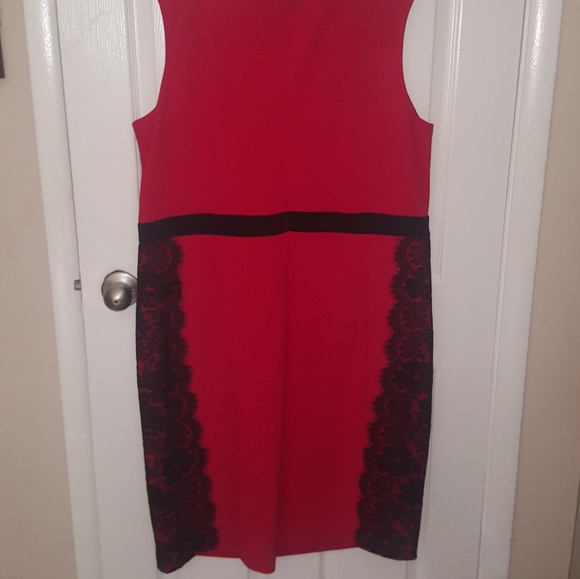 DRESS - Picture 2 of 4